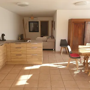  Hébergement de vacances Luciole Des Alpilles